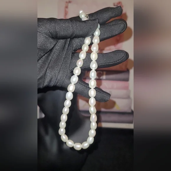 VINTAGE GENUINE PEARL  CULTURE ✨️ EUC(ALREADY CLEANED POLISHED)EUC - Picture 6 of 10